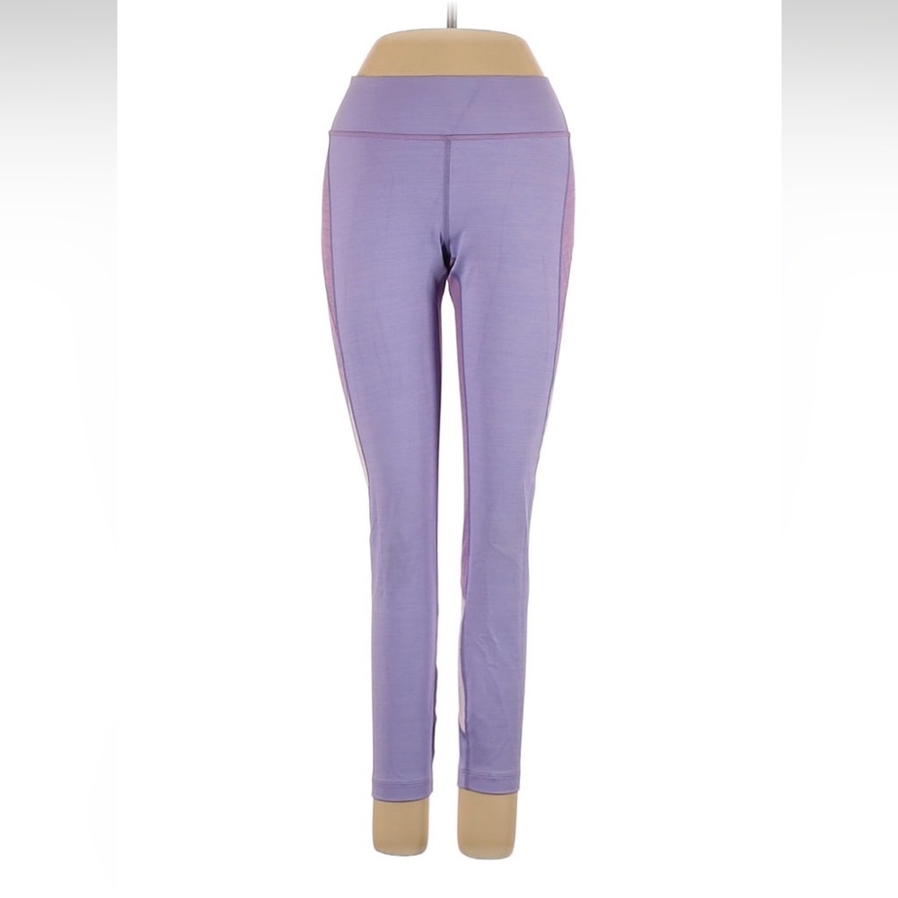 Outdoor voices size small purple lavender leggings.